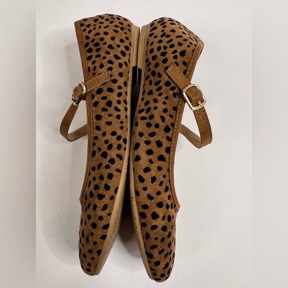 Isaac Mizrahi Leopard Mary Jane Flats - Picture 3 of 5